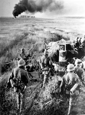 Crossing the frontier on 22nd June 1941